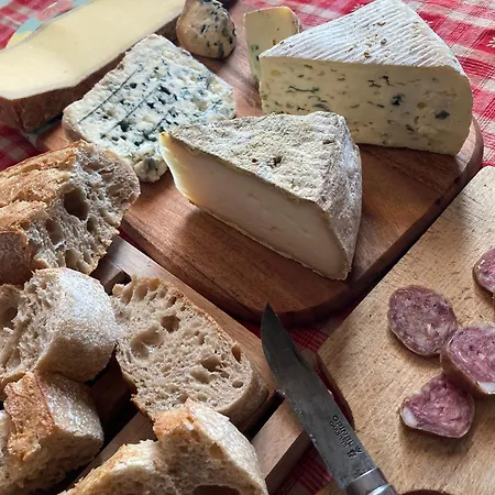 Bed & Breakfast Domaine De La Planche De Melussac *
