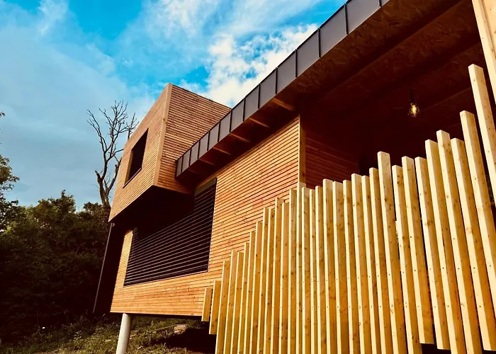 Nocleg ze śniadaniem Domaine De La Planche De Melussac 4*