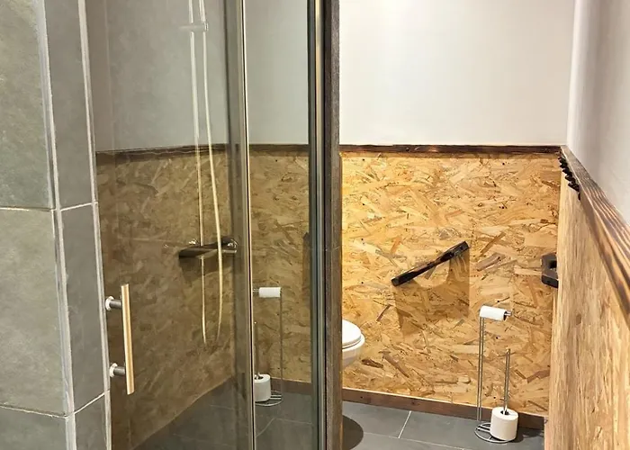 Nocleg ze śniadaniem Domaine De La Planche De Melussac 4*