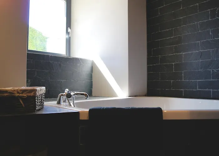 Nocleg ze śniadaniem Domaine De La Planche De Melussac